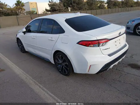 2020 Toyota COROLLA SE VIN JTDS4RCE3LJ014725 фото 3