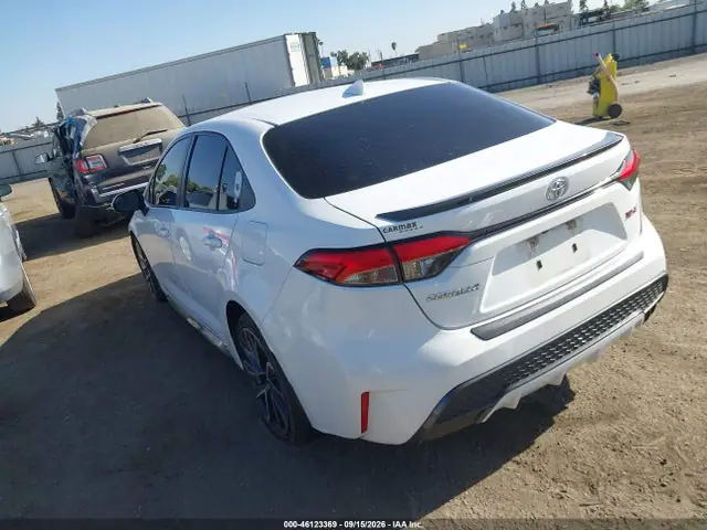JTDT4RCE4LJ037046 — 2020 Toyota Corolla XSE, фото 3 с аукциона IAAI 13.10.2026, Передняя часть