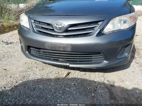 2T1BU4EE1DC058381 — 2013 Toyota Corolla, Естественный износ, фото до ремонта