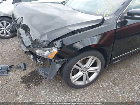 2014 Volkswagen Passat Sel VIN 1VWCN7A34EC007889 фото 2