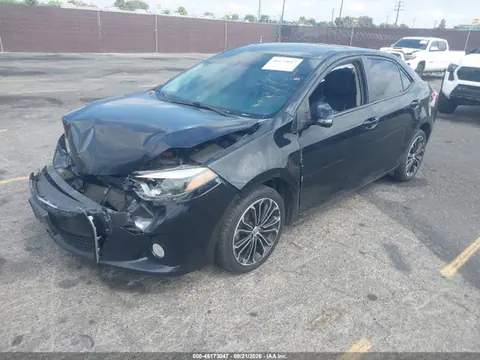 2015 Toyota Corolla VIN 5YFBURHE2FP326611 фото 2
