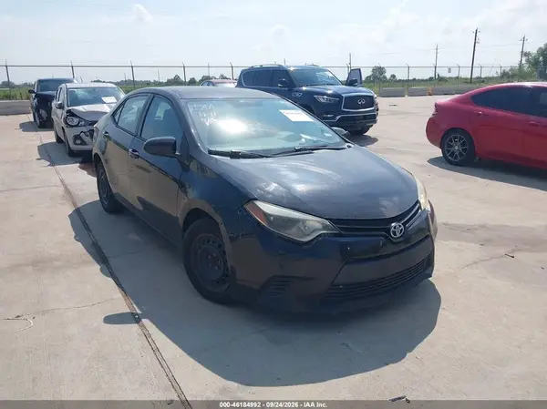 5YFBURHE8GP430425 — 2016 Toyota Corolla, REPOSSESSION, фото до ремонта