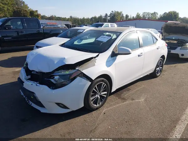 5YFBURHE5GP373472 — 2016 Toyota Corolla, фото 2 с аукциона IAAI, Передняя часть
