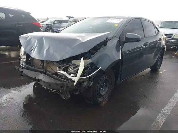 2T1BURHE5GC586180 — 2016 Toyota Corolla, фото 2 с аукциона IAAI, Передняя часть слева