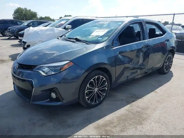5YFBURHE2GP568459 — 2016 Toyota Corolla, фото 2 с аукциона IAAI, Левый бок
