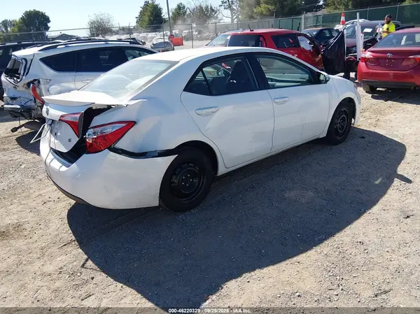 5YFBURHE0GP509670 — 2016 Toyota Corolla, фото 4 с аукциона IAAI, Передняя и задняя части