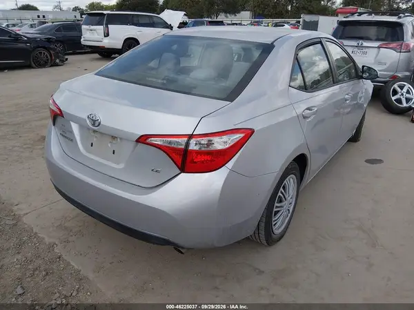 5YFBURHE1GP381410 — 2016 Toyota Corolla, фото 4 с аукциона IAAI, Передняя часть