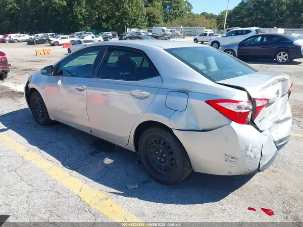 2T1BURHE1GC540586 — 2016 Toyota Corolla, фото 3 с аукциона IAAI, Передняя и задняя части