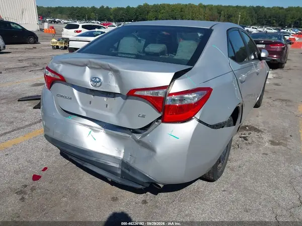 2T1BURHE1GC540586 — 2016 Toyota Corolla, фото 4 с аукциона IAAI, Передняя и задняя части
