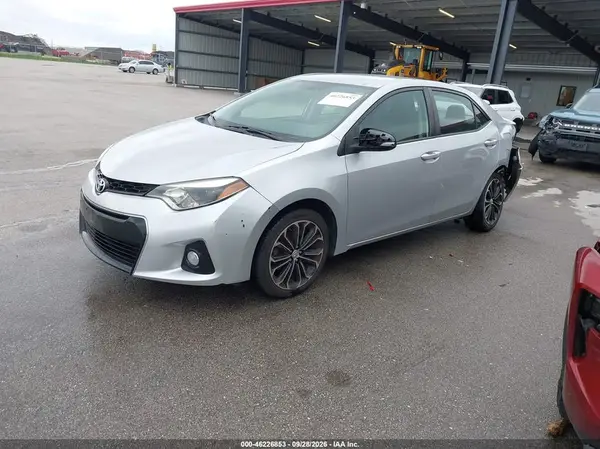 5YFBURHE6GP558632 — 2016 Toyota Corolla, фото 2 с аукциона IAAI, Задняя часть слева