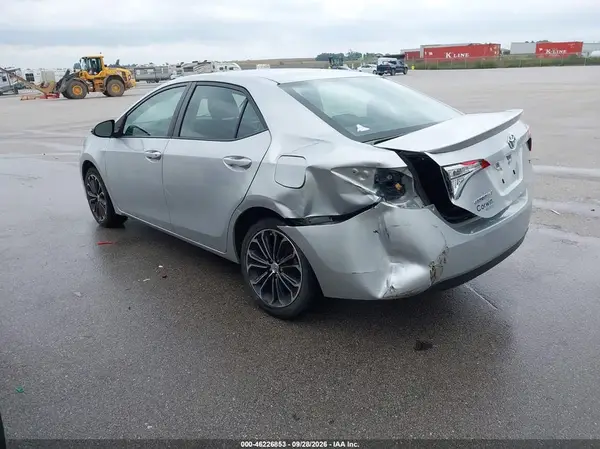 5YFBURHE6GP558632 — 2016 Toyota Corolla, фото 3 с аукциона IAAI, Задняя часть слева