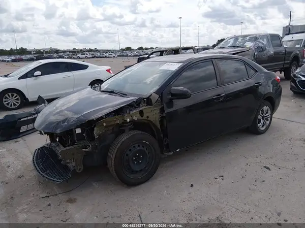 5YFBURHEXGP378120 — 2016 Toyota Corolla, фото 2 с аукциона IAAI, Передняя часть