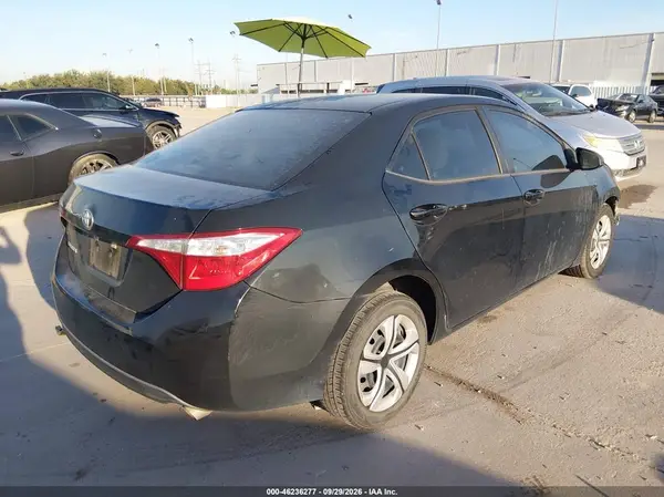 5YFBURHEXGP378120 — 2016 Toyota Corolla, фото 4 с аукциона IAAI, Передняя часть