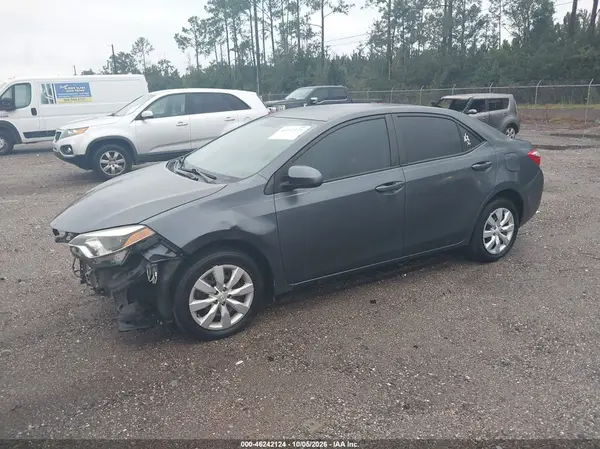 5YFBURHE9GP393692 — 2016 Toyota Corolla, фото 2 с аукциона IAAI, Естественный износ