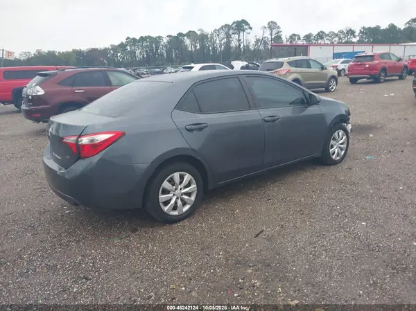 5YFBURHE9GP393692 — 2016 Toyota Corolla, фото 4 с аукциона IAAI, Естественный износ