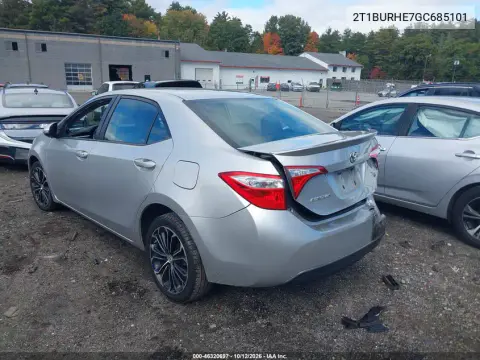 2T1BURHE7GC685101 — 2016 Toyota Corolla, Справа сзади, фото до ремонта