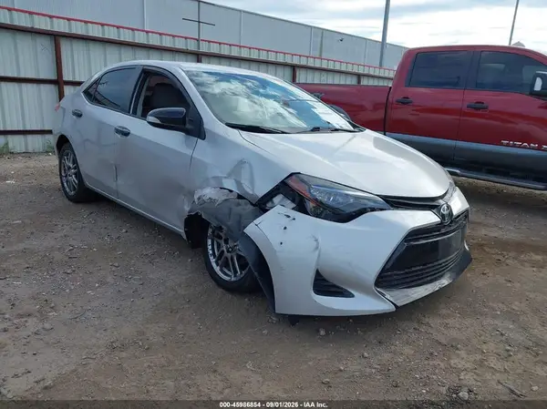 5YFBURHE8HP693712 — 2017 Toyota Corolla, Передняя часть справа (Right Front), фото до ремонта