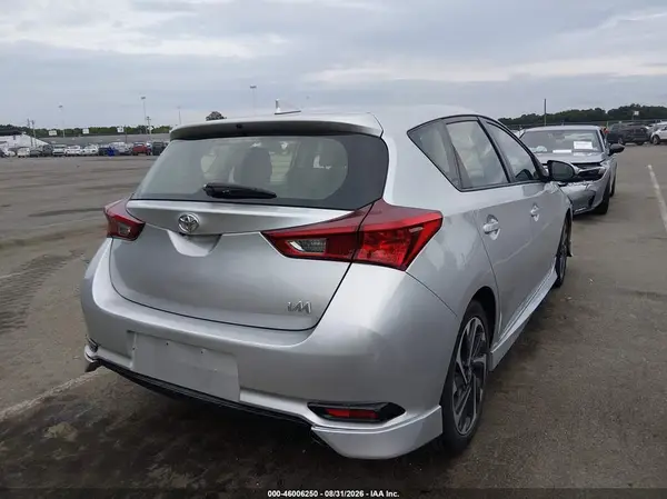JTNKARJE0HJ528935 — 2017 Toyota Corolla, фото 4 с аукциона IAAI 19.10.2026, Подтопление