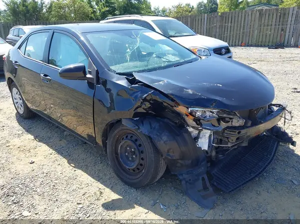 2T1BURHE8HC935608 — 2017 Toyota Corolla, Передняя часть (Front End), фото до ремонта