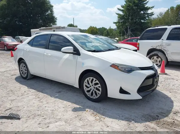 5YFBURHE8HP625796 — 2017 Toyota Corolla, Левый бок (Left Side), фото до ремонта