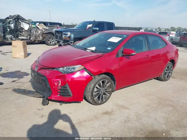 5YFBURHE8HP684136 — 2017 Toyota Corolla, фото 2 с аукциона IAAI, Передняя часть