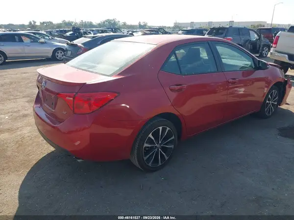 5YFBURHE8HP684136 — 2017 Toyota Corolla, фото 4 с аукциона IAAI, Передняя часть