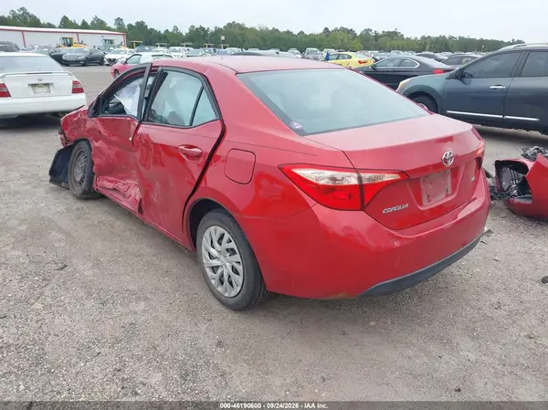 2T1BURHE6HC823762 — 2017 Toyota Corolla, фото 3 с аукциона IAAI, Левый бок