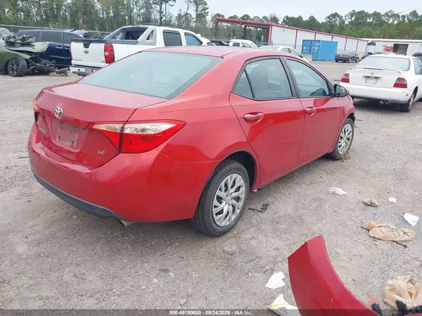 2T1BURHE6HC823762 — 2017 Toyota Corolla, фото 4 с аукциона IAAI, Левый бок