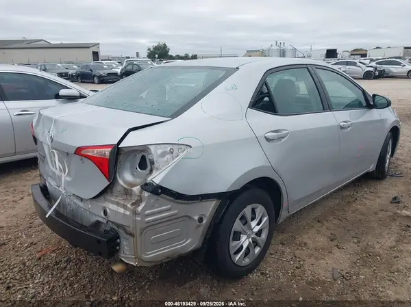 2T1BURHE9HC783984 — 2017 Toyota Corolla, фото 4 с аукциона IAAI 13.10.2026, Задняя часть