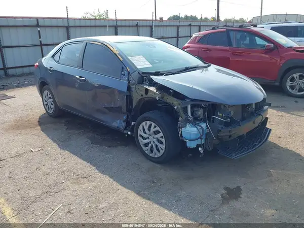 5YFBURHE8HP633929 — 2017 Toyota Corolla, Правый бок (Right Side), фото до ремонта