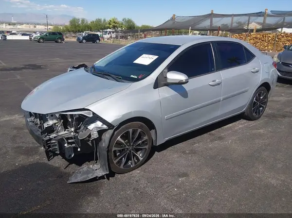 2T1BURHE4HC748348 — 2017 Toyota Corolla, фото 2 с аукциона IAAI, Передняя часть