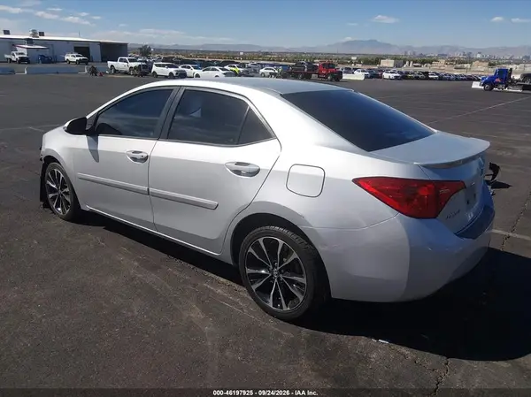 2T1BURHE4HC748348 — 2017 Toyota Corolla, фото 3 с аукциона IAAI, Передняя часть