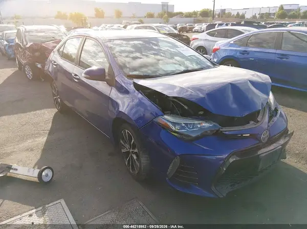 5YFBURHE4HP633278 — 2017 Toyota Corolla, Передняя часть (Front & Rear), фото до ремонта