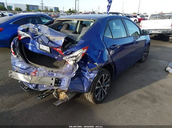 5YFBURHE4HP633278 — 2017 Toyota Corolla, фото 4 с аукциона IAAI, Передняя часть