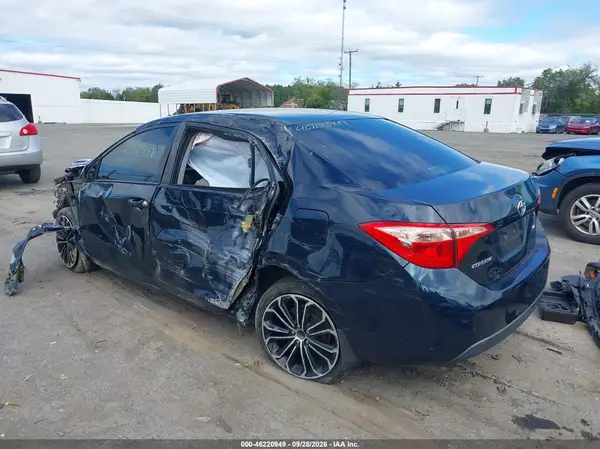 2T1BURHE7HC958037 — 2017 Toyota Corolla, фото 3 с аукциона IAAI, Передняя часть