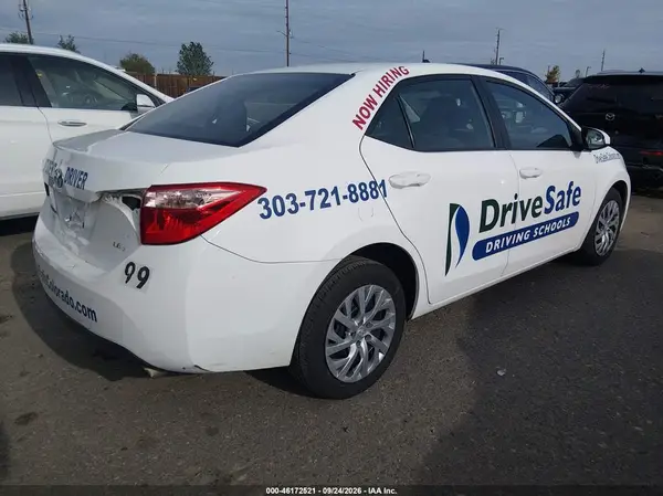 2T1BURHE5JC121471 — 2018 Toyota Corolla, фото 4 с аукциона IAAI, Передняя часть