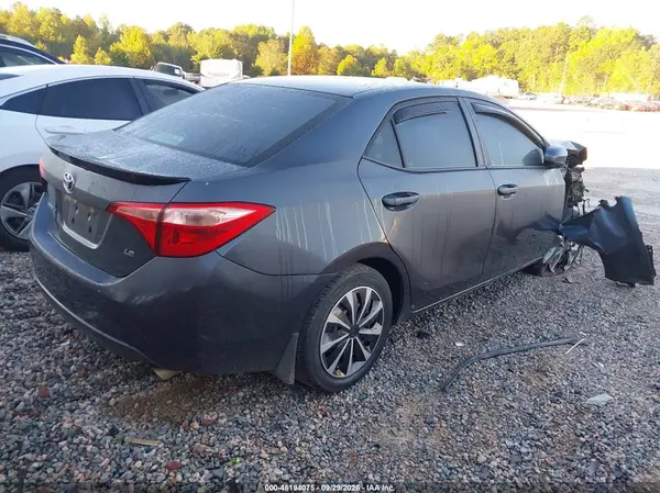2T1BURHE5JC023055 — 2018 Toyota Corolla, фото 4 с аукциона IAAI, Передняя часть