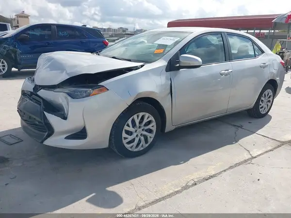 5YFBURHE1JP830835 — 2018 Toyota Corolla, фото 2 с аукциона IAAI, Передняя часть
