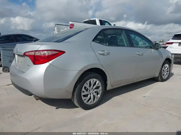5YFBURHE1JP830835 — 2018 Toyota Corolla, фото 4 с аукциона IAAI, Передняя часть