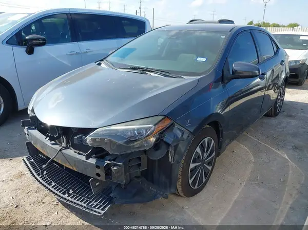 2T1BURHE8JC990453 — 2018 Toyota Corolla, фото 2 с аукциона IAAI, Передняя часть