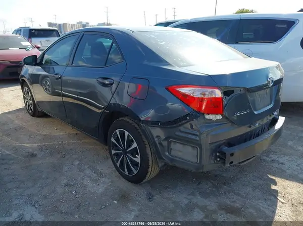 2T1BURHE8JC990453 — 2018 Toyota Corolla, фото 3 с аукциона IAAI, Передняя часть