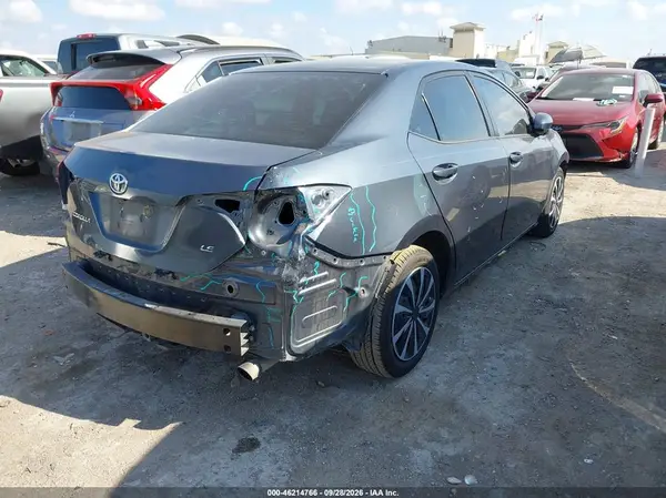 2T1BURHE8JC990453 — 2018 Toyota Corolla, фото 4 с аукциона IAAI, Передняя часть