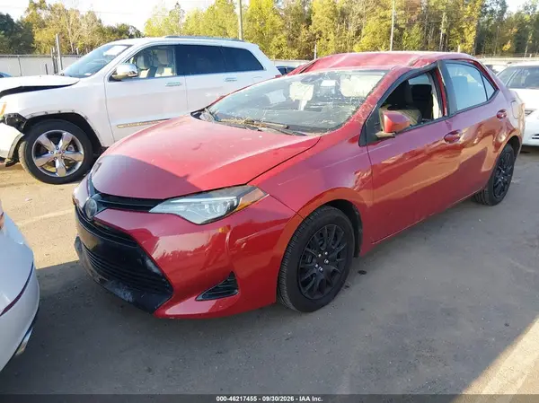 5YFBURHE2JP794055 — 2018 Toyota Corolla, фото 2 с аукциона IAAI, Крыша