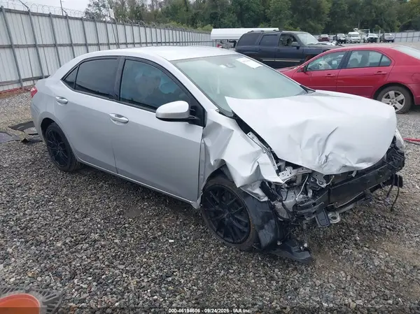 2T1BURHEXKC241042 — 2019 Toyota Corolla, Передняя часть (Front End), фото до ремонта