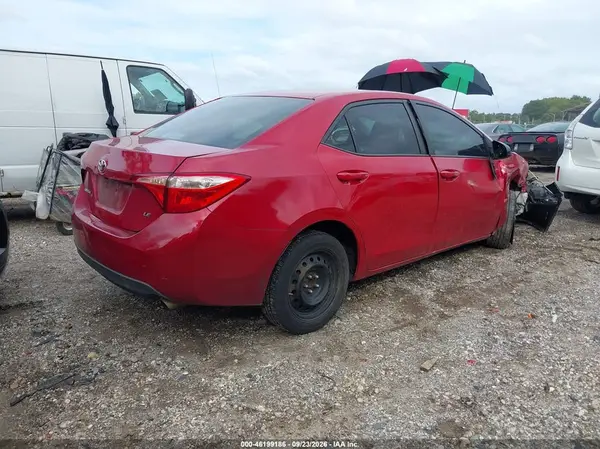 5YFBURHE7KP876087 — 2019 Toyota Corolla, фото 4 с аукциона IAAI 09.10.2026, Естественный износ