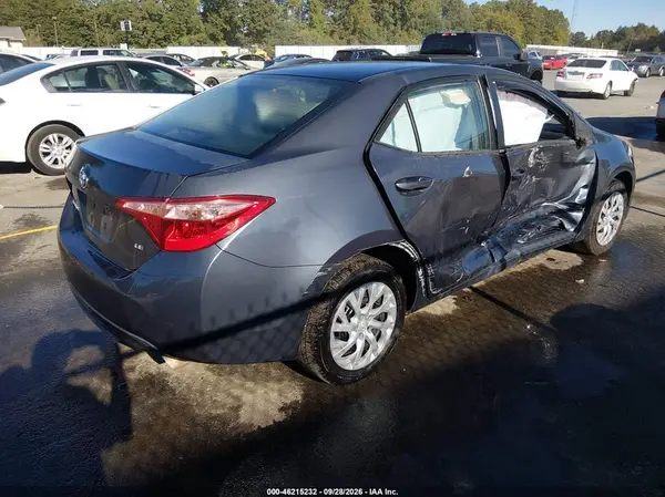 5YFBURHE7KP927264 — 2019 Toyota Corolla, фото 4 с аукциона IAAI 14.10.2026, Естественный износ