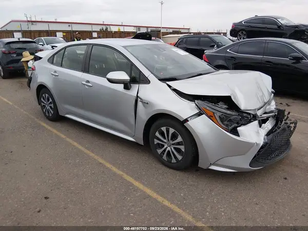 JTDEBRBE3LJ003342 — 2020 Toyota Corolla, Передняя часть (Front End), фото до ремонта