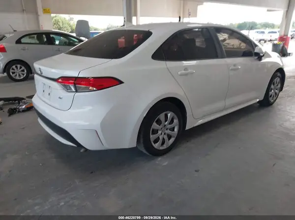 JTDEPRAE8LJ030071 — 2020 Toyota Corolla, фото 4 с аукциона IAAI, Передняя часть