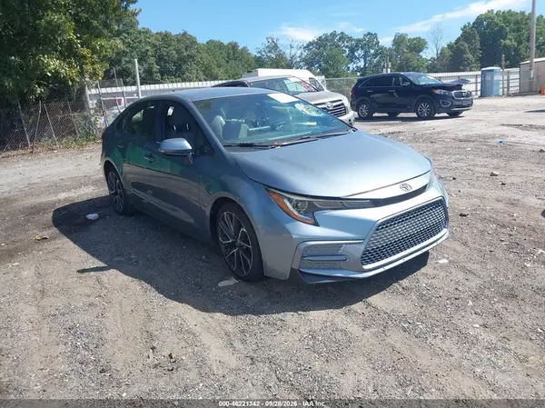JTDS4RCE4LJ000834 — 2020 Toyota Corolla, Передняя часть (Front End), фото до ремонта