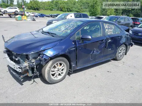 2021 Toyota Corolla Hybrid VIN JTDBBMBE6MJ032454 фото 2